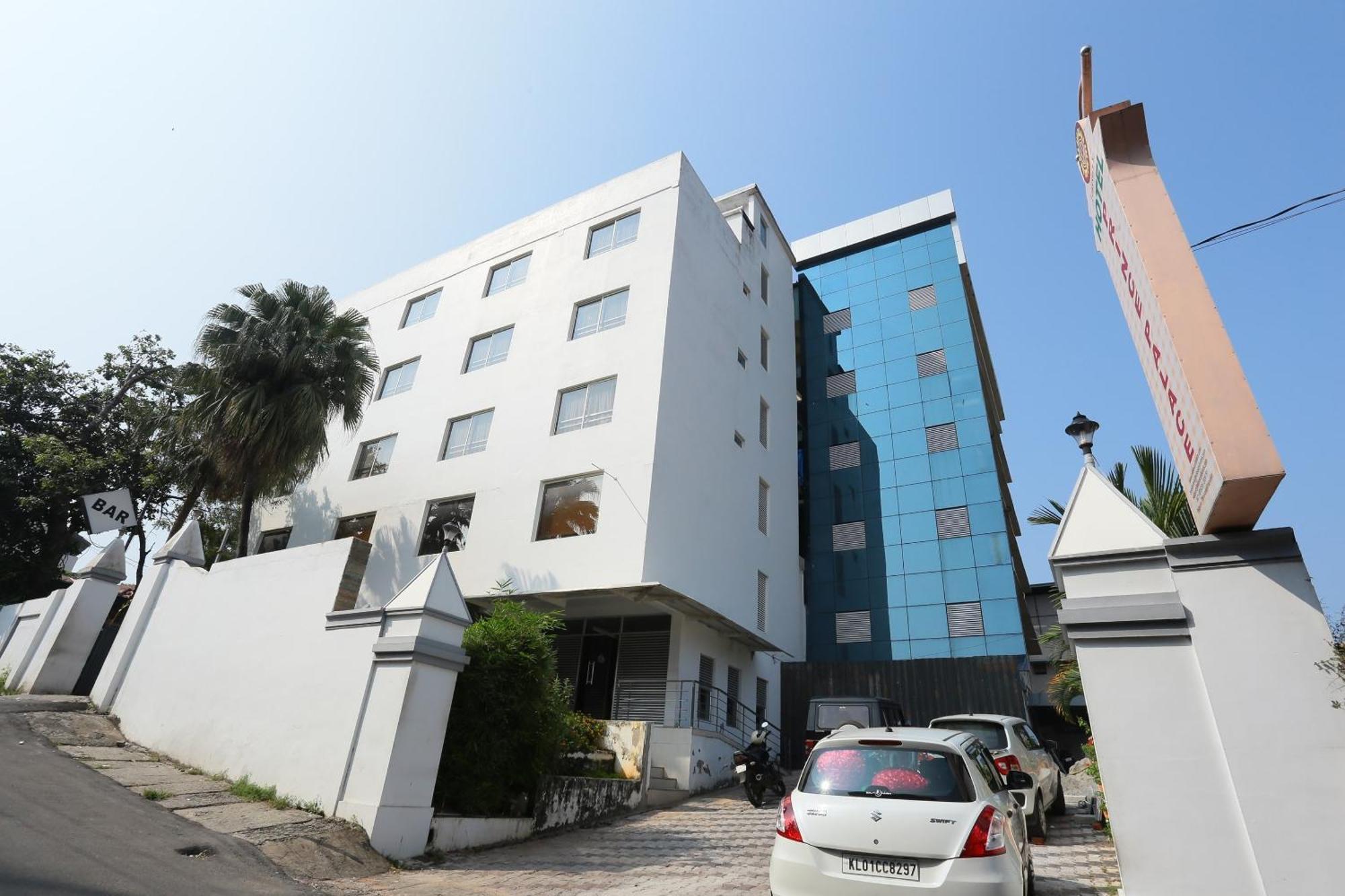 Super Townhouse Prince Palace Тривандрум Экстерьер фото