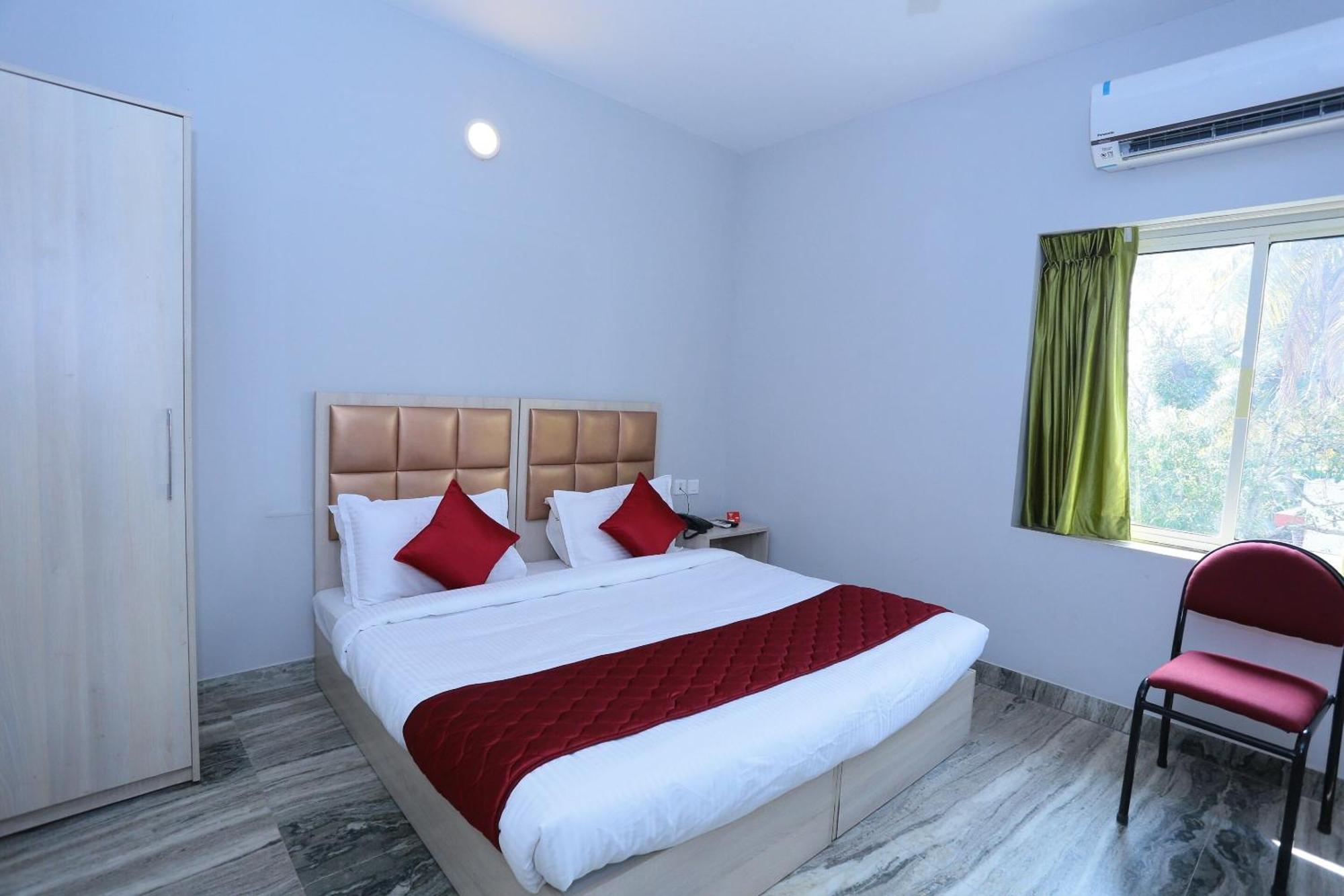 Super Townhouse Prince Palace Тривандрум Экстерьер фото
